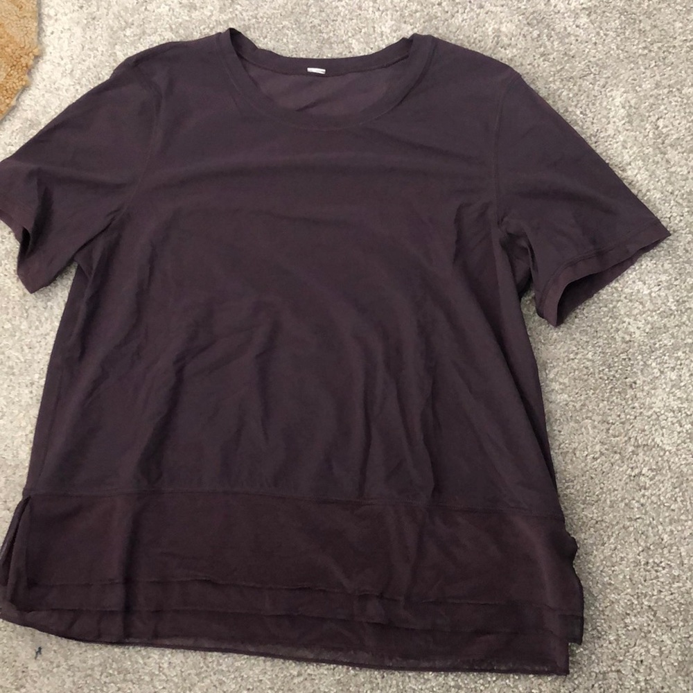 Lululemon T-shirt